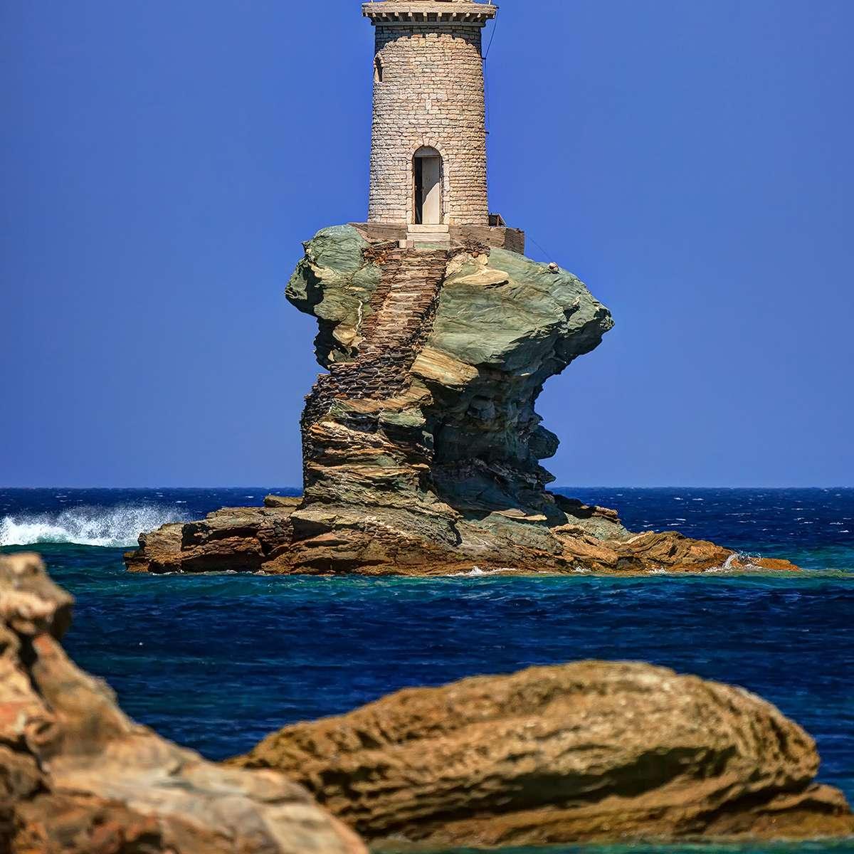 Маяк 26. Маяк Джидда Лайт. Испанский Маяк. Маяки Эстонии фото. Marine Beacon Light picture.